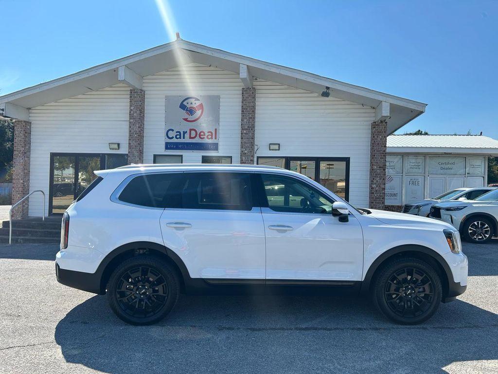 used 2024 Kia Telluride car, priced at $32,900