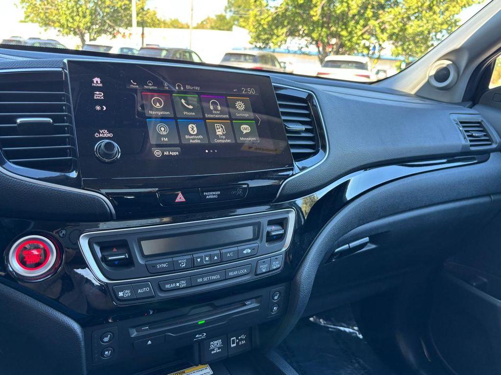 used 2022 Honda Pilot car, priced at $26,900