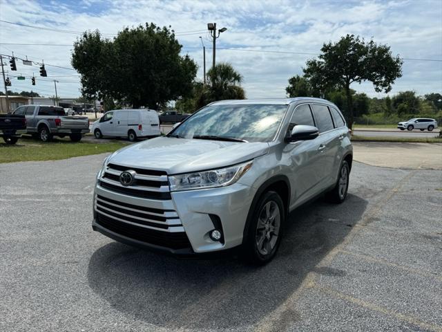 used 2019 Toyota Highlander car, priced at $19,900