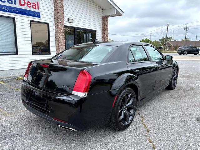 used 2022 Chrysler 300 car, priced at $18,900