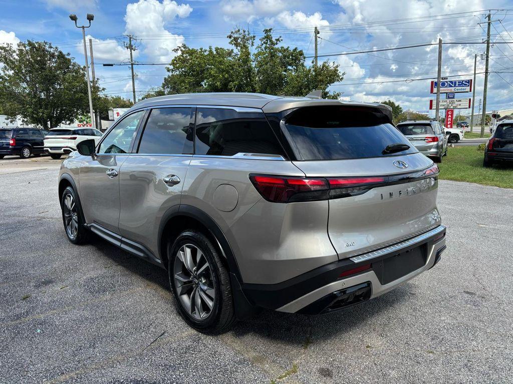 used 2023 INFINITI QX60 car, priced at $27,900