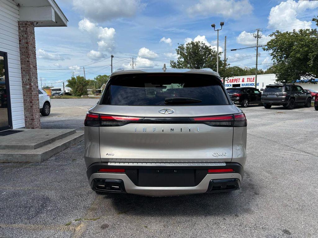 used 2023 INFINITI QX60 car, priced at $27,900