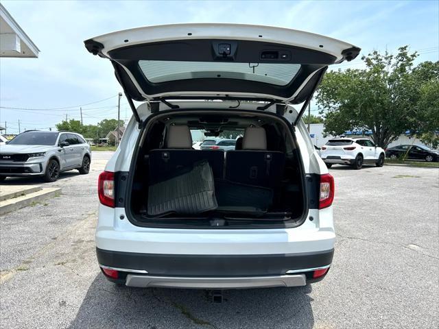 used 2022 Honda Pilot car, priced at $25,450