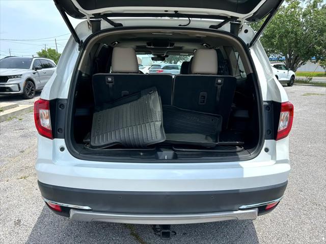 used 2022 Honda Pilot car, priced at $25,450