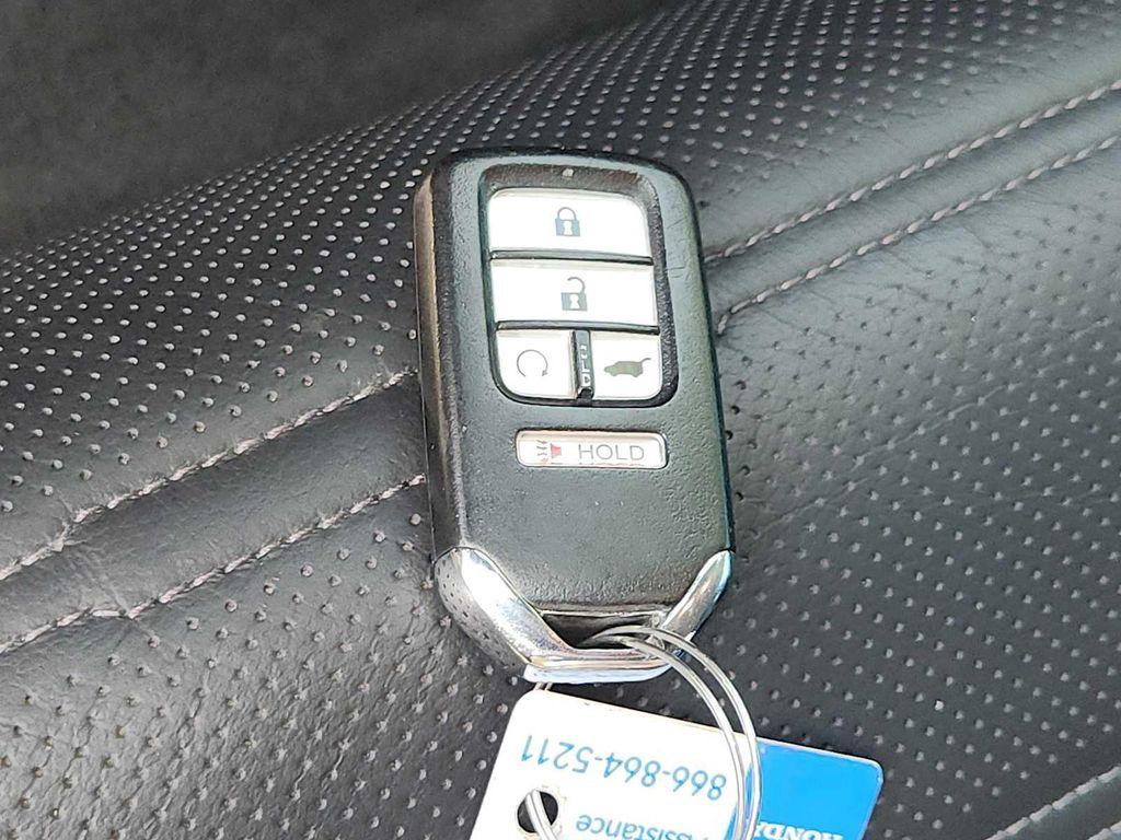 used 2022 Honda CR-V Hybrid car, priced at $23,978