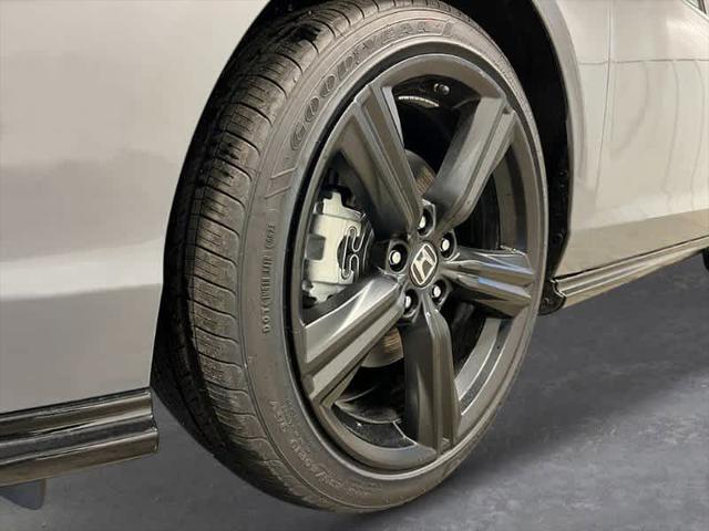 new 2025 Honda Accord Hybrid car, priced at $34,217