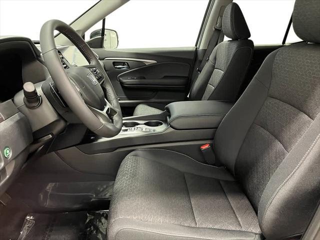 new 2025 Honda Ridgeline car, priced at $39,240