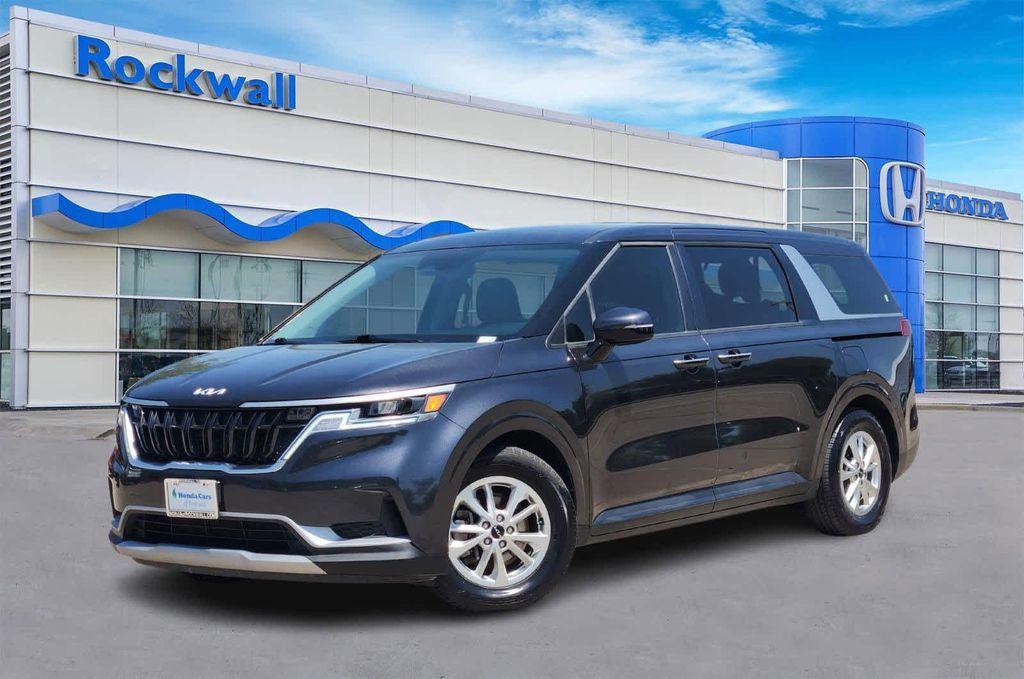 used 2022 Kia Carnival car, priced at $21,298