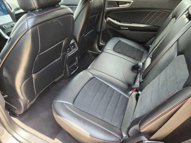 used 2023 Ford Edge car, priced at $27,999