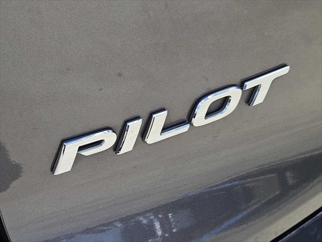 used 2022 Honda Pilot car, priced at $29,451