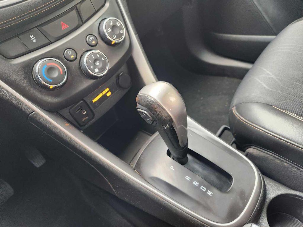 used 2021 Chevrolet Trax car, priced at $10,905