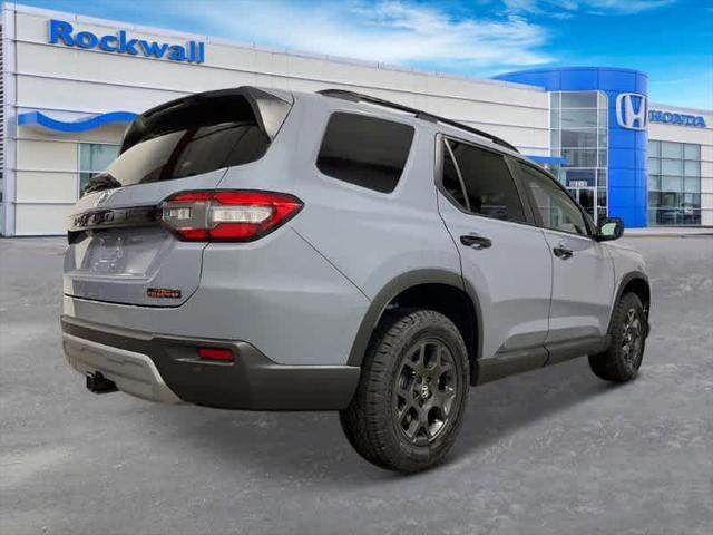 new 2025 Honda Pilot car, priced at $48,214