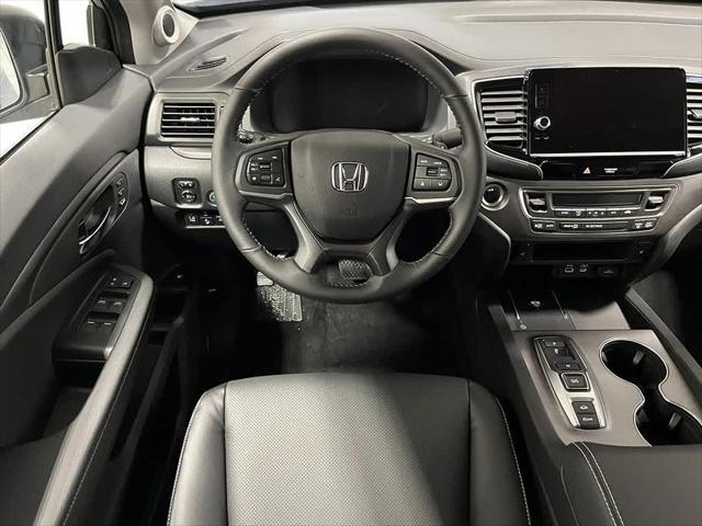 new 2025 Honda Ridgeline car, priced at $42,252