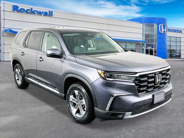 new 2025 Honda Pilot car, priced at $43,215