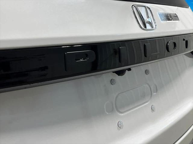 new 2025 Honda Pilot car, priced at $49,121
