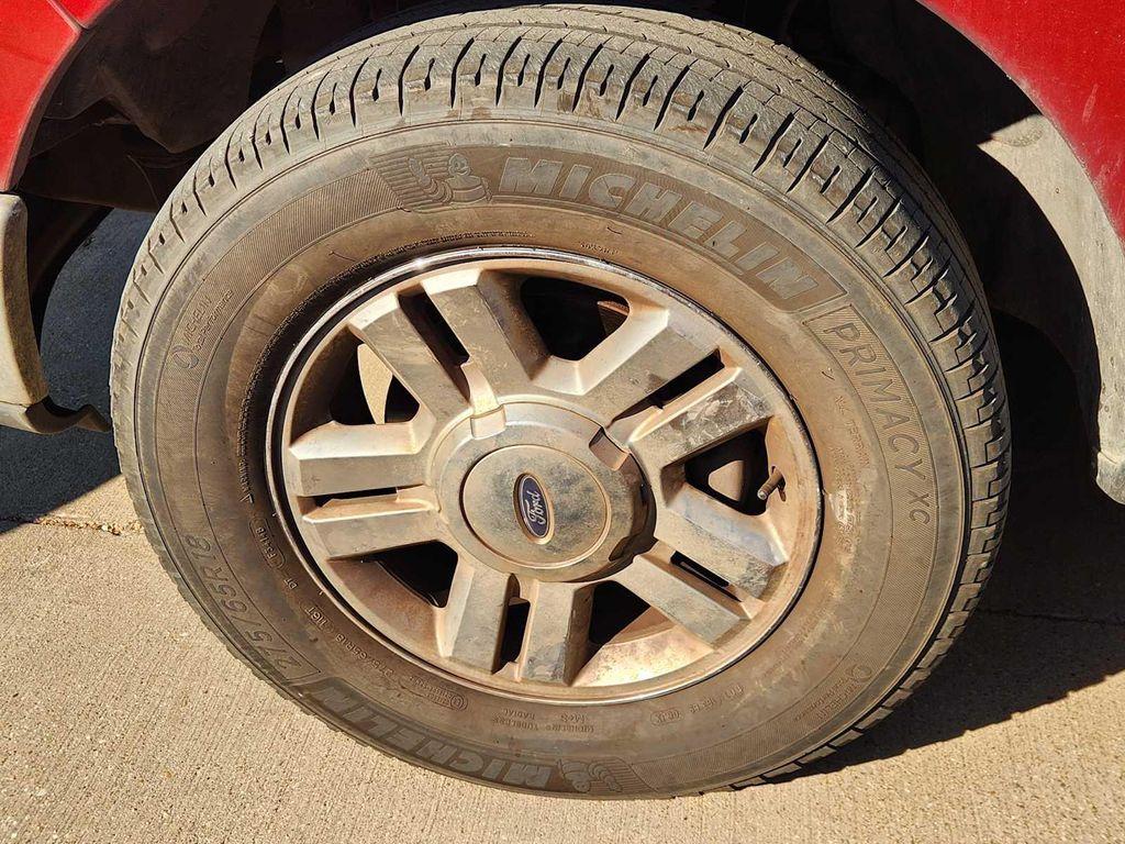 used 2007 Ford F-150 car, priced at $11,111