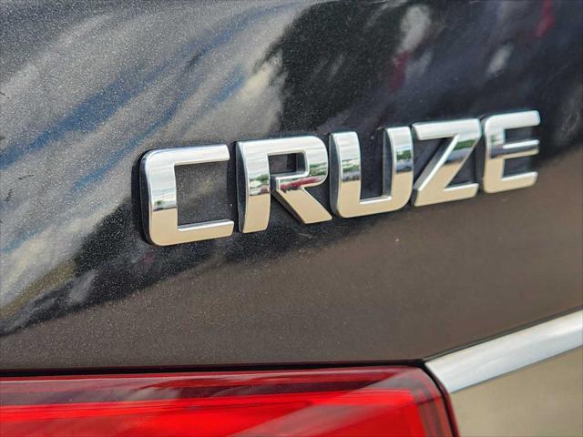 used 2014 Chevrolet Cruze car, priced at $7,321