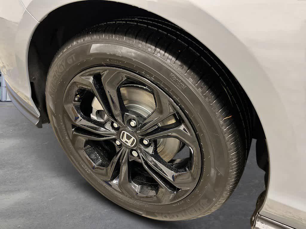 new 2025 Honda Accord car, priced at $30,650