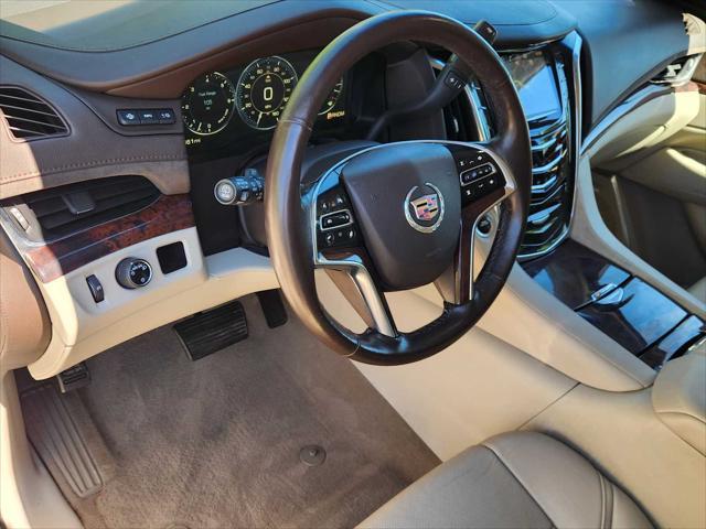 used 2015 Cadillac Escalade ESV car, priced at $24,665