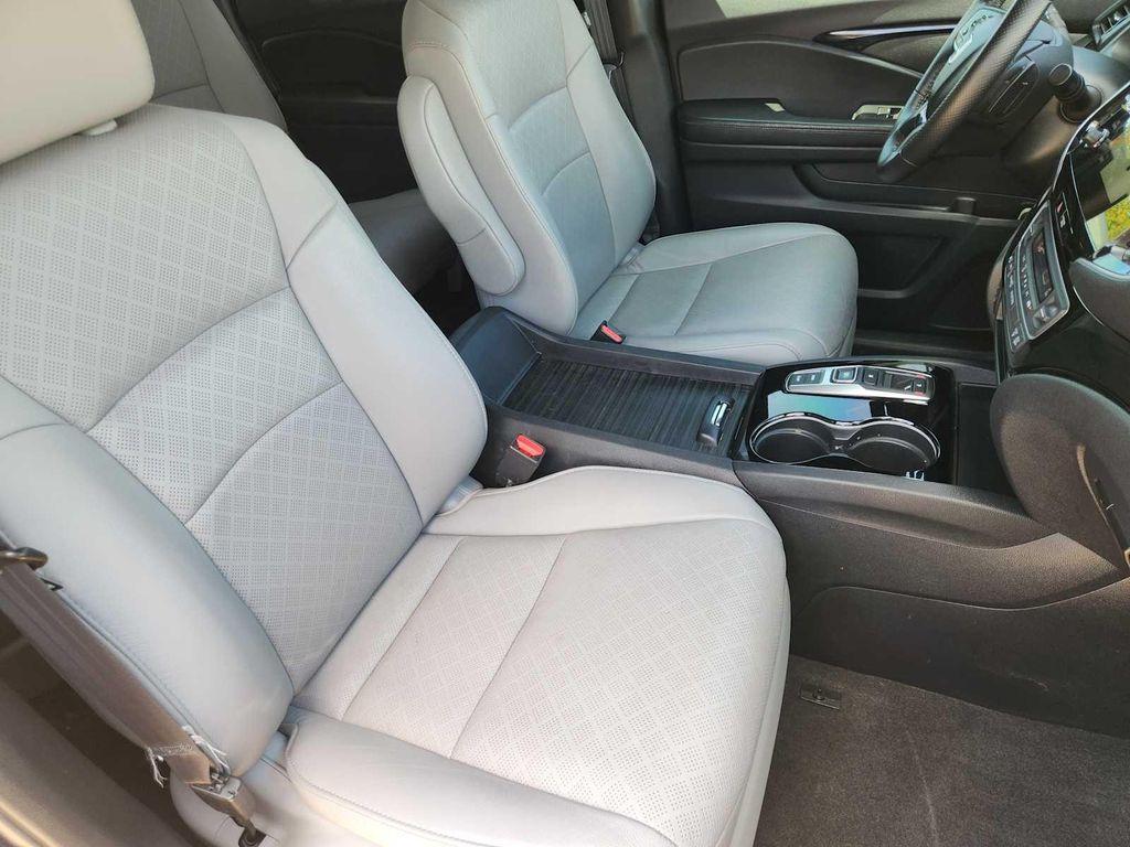 used 2019 Honda Passport car, priced at $24,412