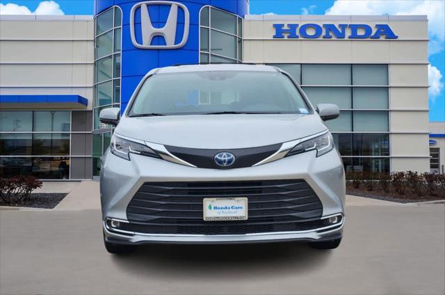 used 2021 Toyota Sienna car, priced at $32,228