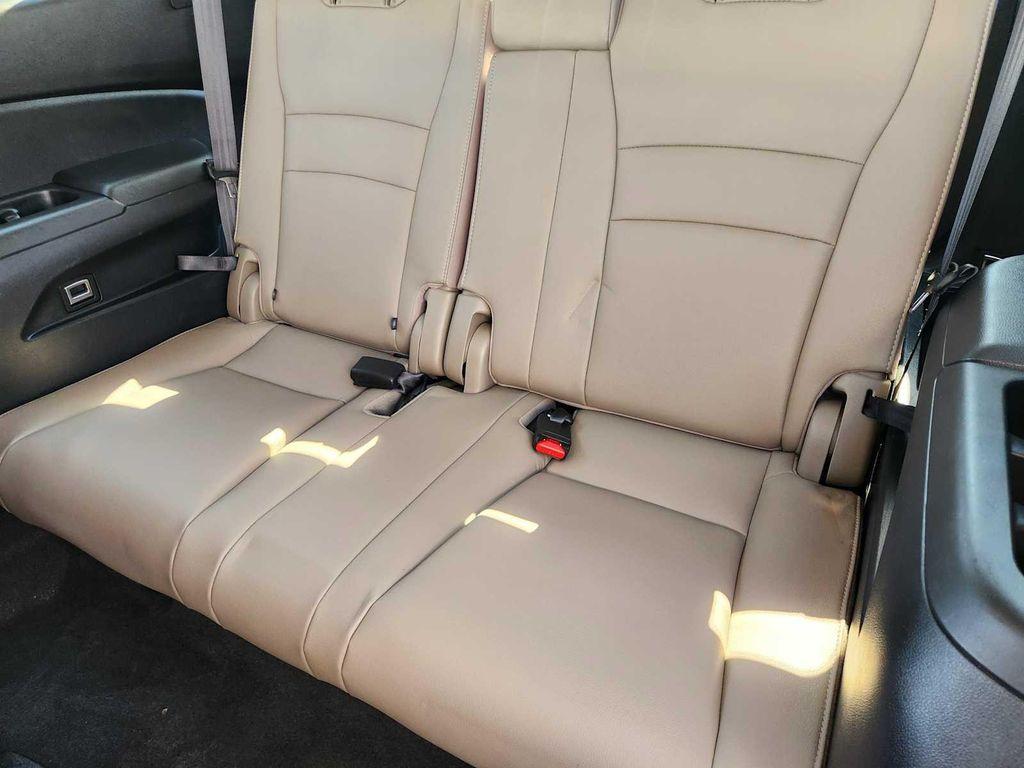 used 2019 Honda Pilot car, priced at $17,426