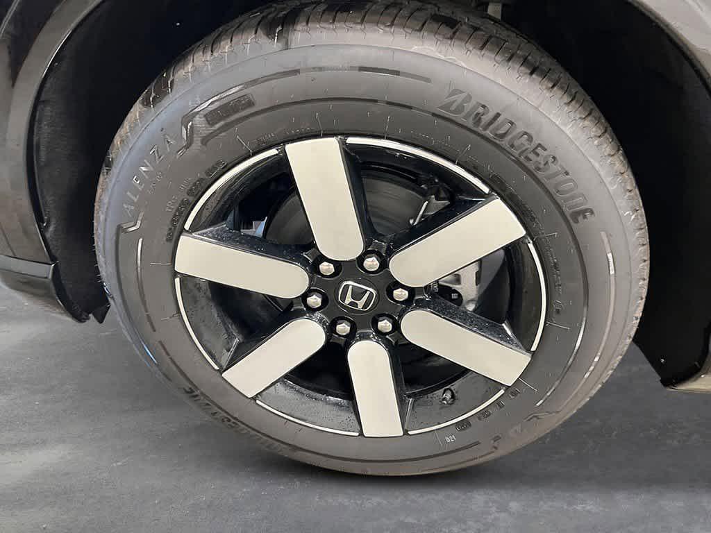 new 2025 Honda Prologue car, priced at $56,105