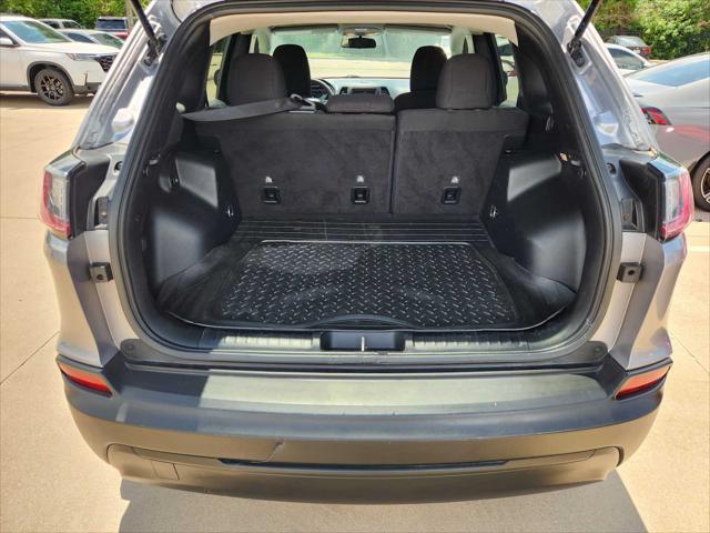 used 2020 Jeep Cherokee car, priced at $15,939