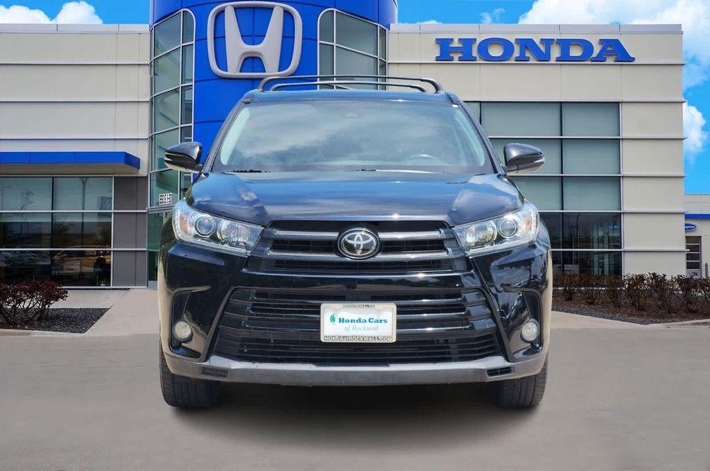 used 2018 Toyota Highlander car, priced at $19,488