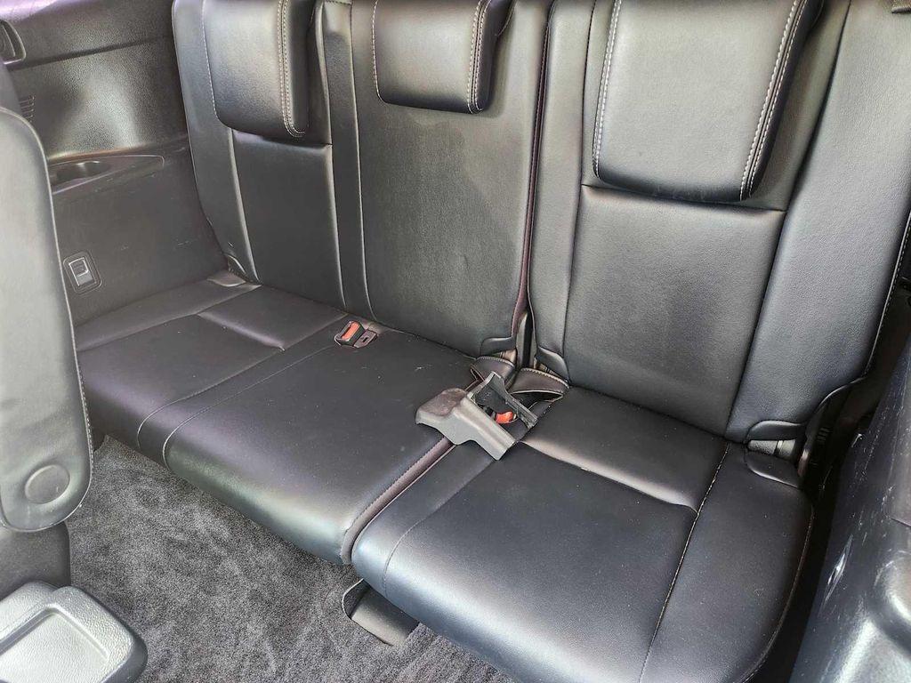 used 2018 Toyota Highlander car, priced at $19,488