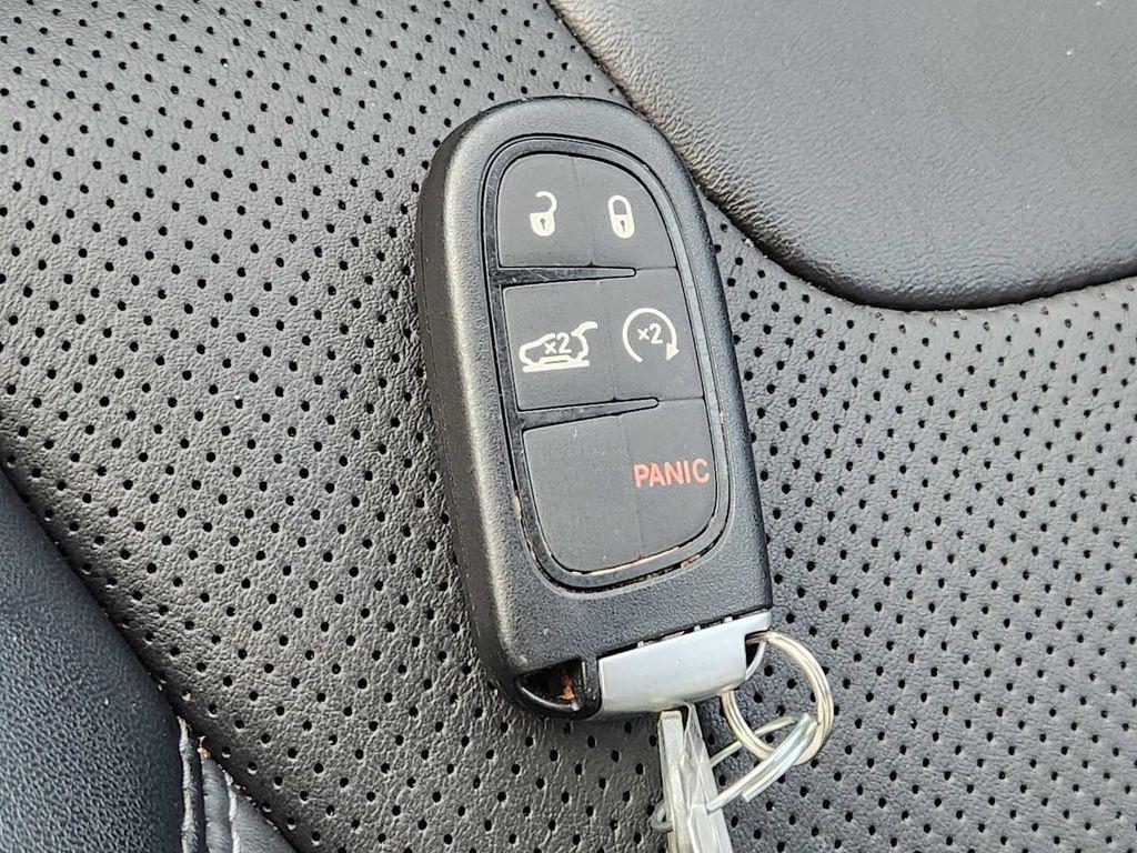 used 2022 Jeep Cherokee car, priced at $24,841