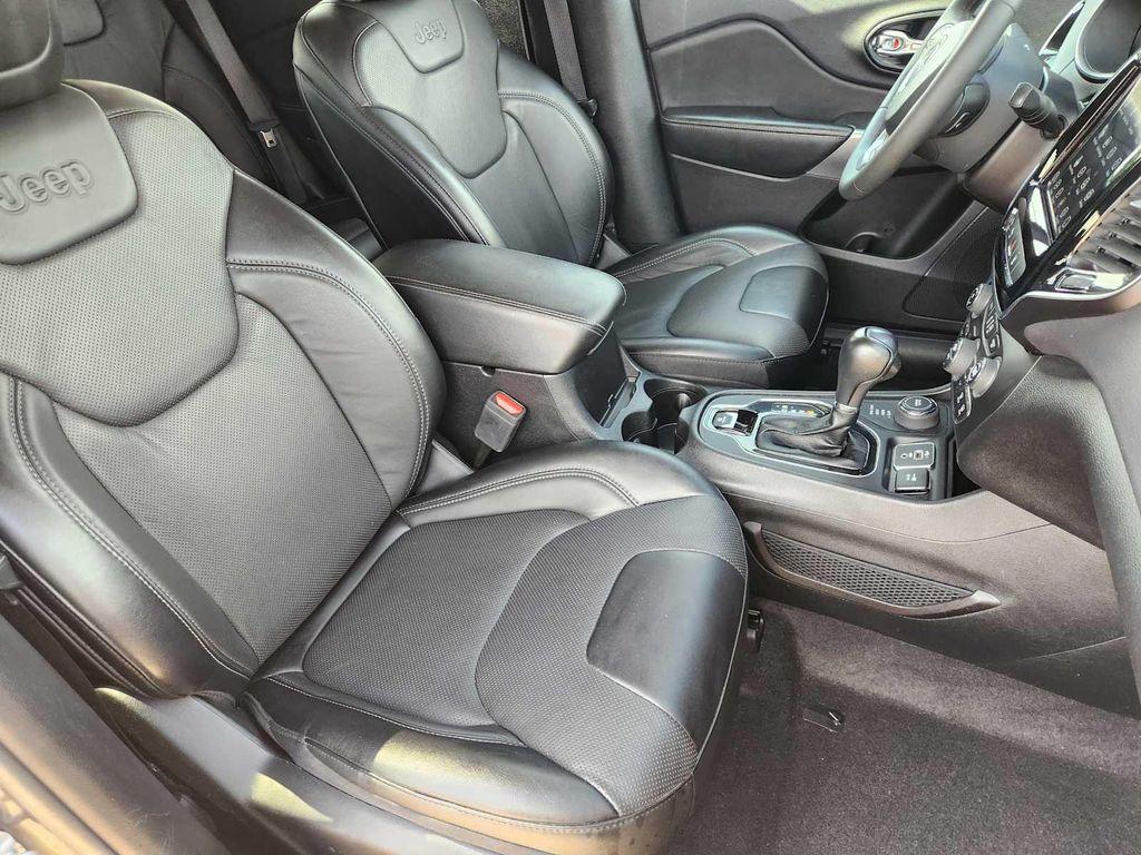 used 2022 Jeep Cherokee car, priced at $24,841