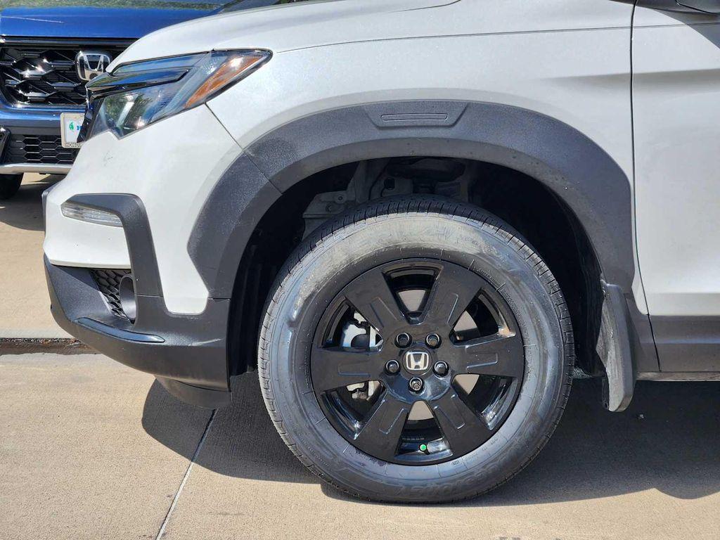 used 2022 Honda Pilot car, priced at $31,466