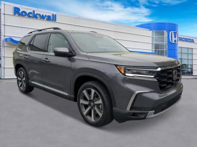 new 2025 Honda Pilot car, priced at $48,395