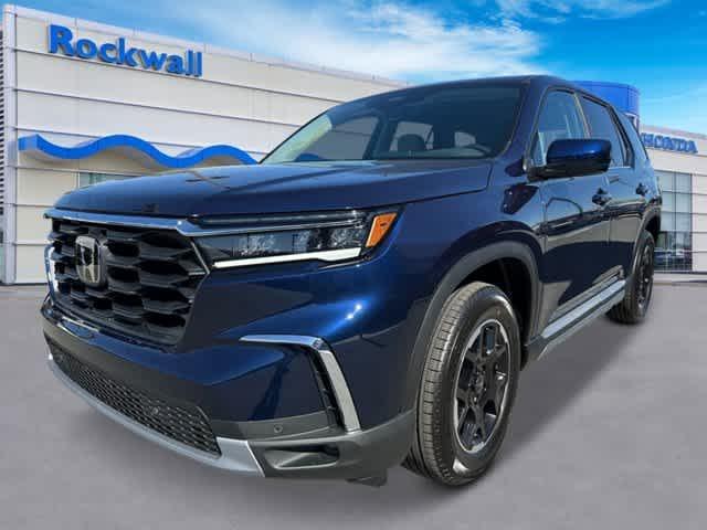 new 2025 Honda Pilot car, priced at $49,045