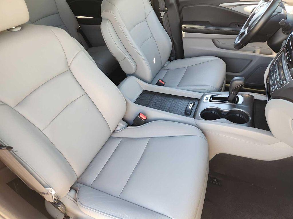 used 2019 Honda Pilot car, priced at $16,204