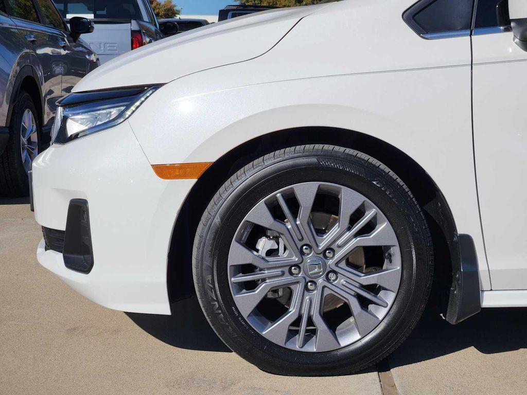 used 2025 Honda Odyssey car, priced at $41,977