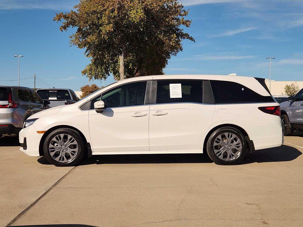used 2025 Honda Odyssey car, priced at $41,977