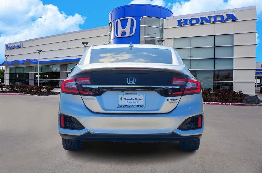 used 2018 Honda Clarity Plug-In Hybrid car, priced at $17,084