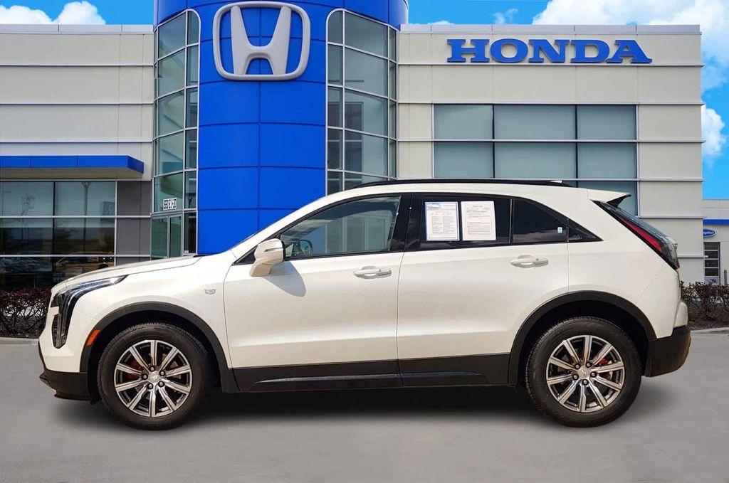 used 2021 Cadillac XT4 car, priced at $22,017