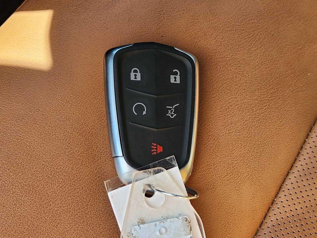 used 2021 Cadillac XT4 car, priced at $22,017