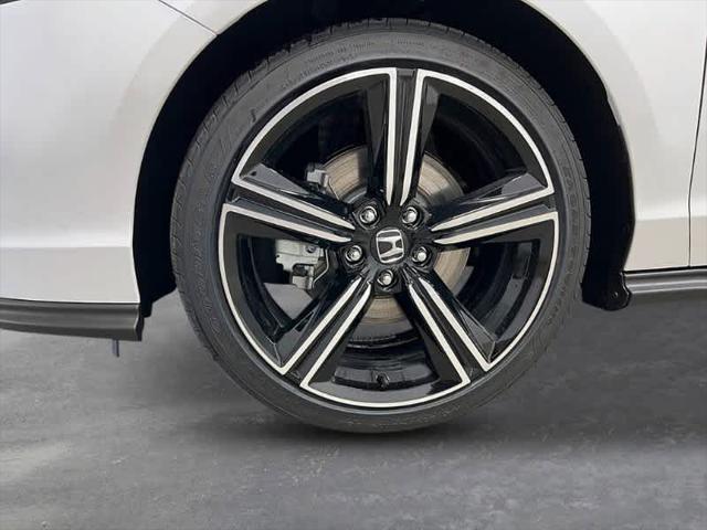 new 2025 Honda Accord Hybrid car, priced at $32,755