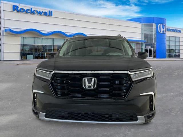 new 2025 Honda Pilot car, priced at $53,530