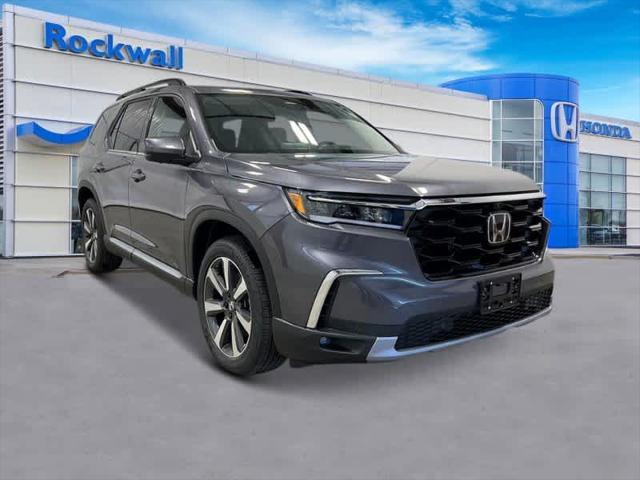 new 2025 Honda Pilot car, priced at $53,975