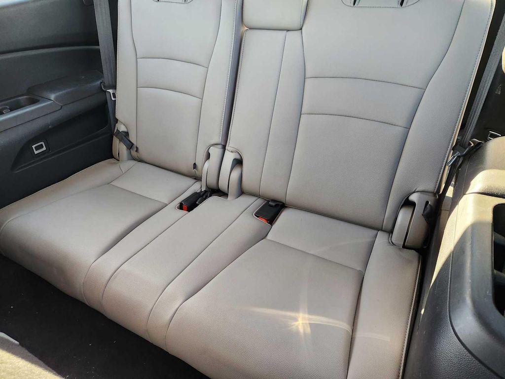 used 2016 Honda Pilot car, priced at $15,555
