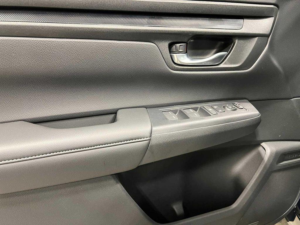 new 2025 Honda CR-V car, priced at $35,152
