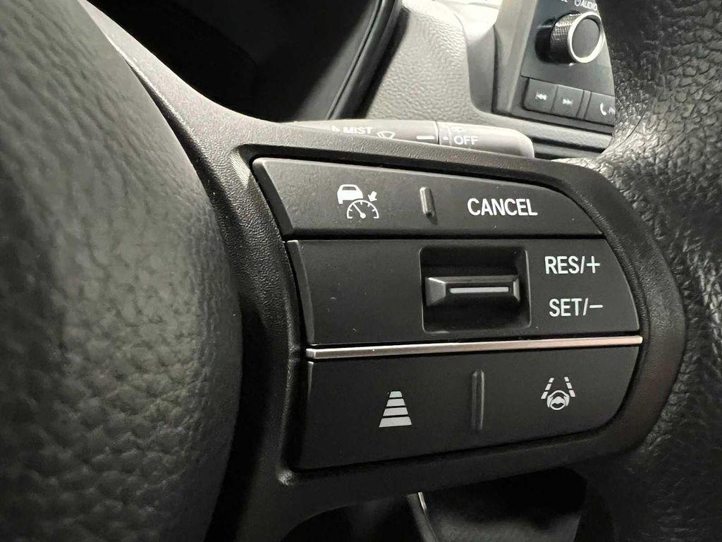 new 2025 Honda CR-V car, priced at $35,152