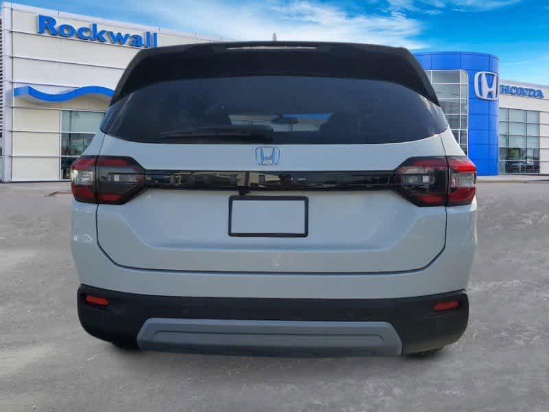 new 2025 Honda Pilot car, priced at $41,825