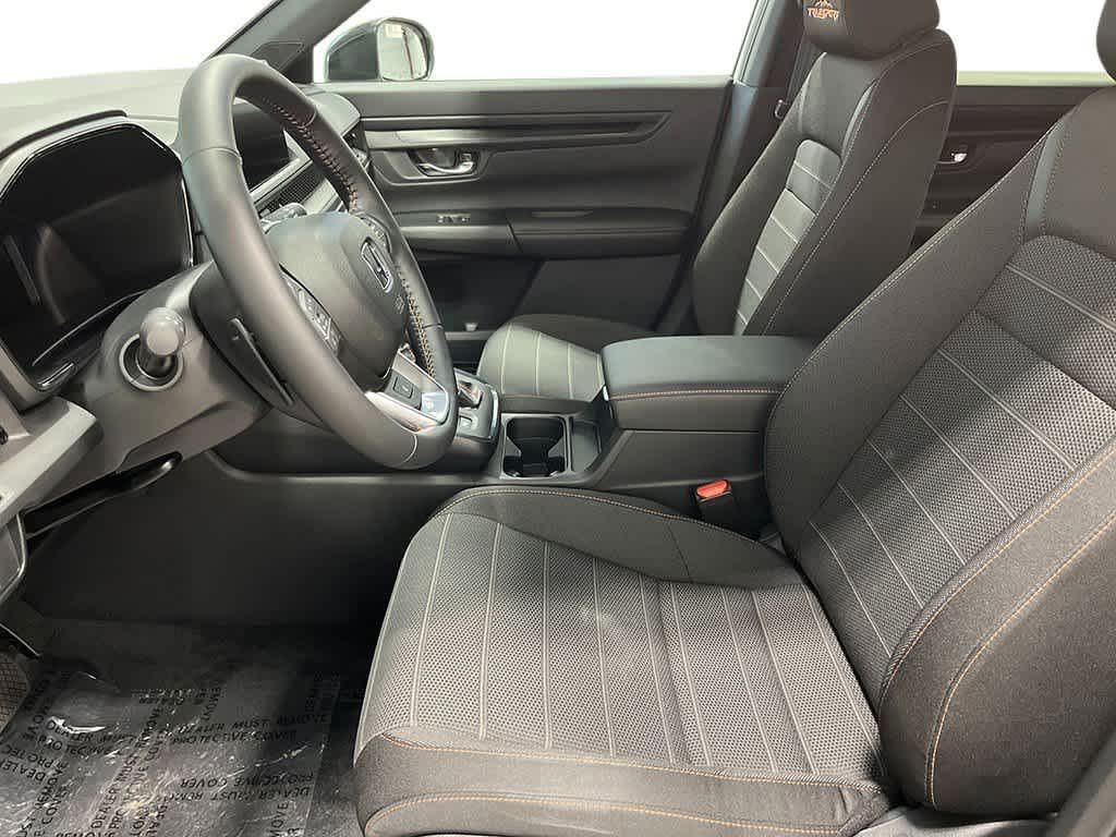 new 2026 Honda CR-V Hybrid car, priced at $38,609