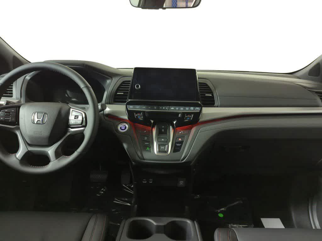 new 2026 Honda Odyssey car, priced at $46,395